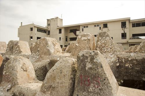 2015年2月：校舎は震災遺構として保存される（陸前高田市）